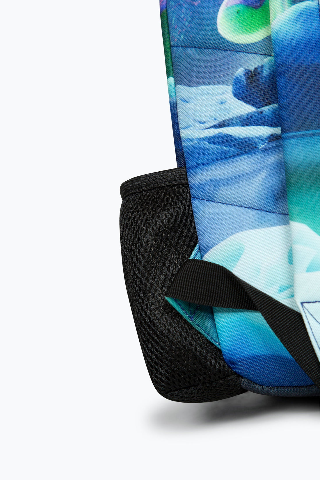 *NEW*HYPE ALIEN LANDSCAPE BADGE BACKPACK