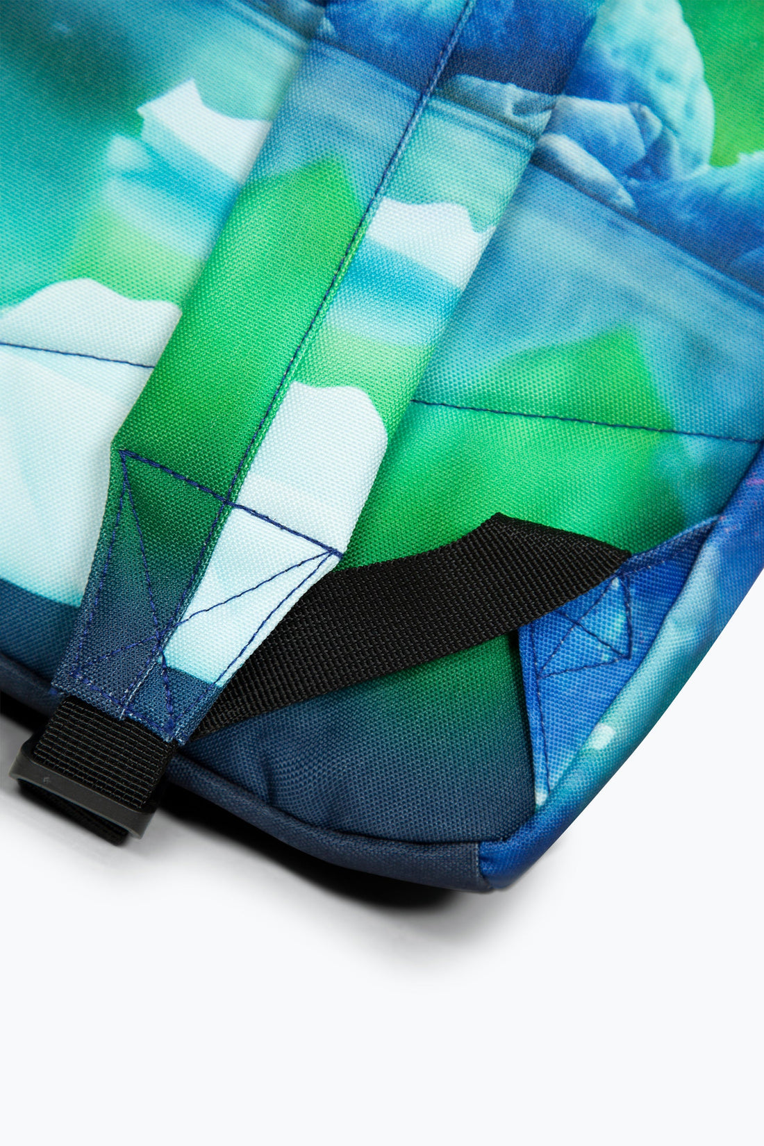 *NEW*HYPE ALIEN LANDSCAPE BADGE BACKPACK