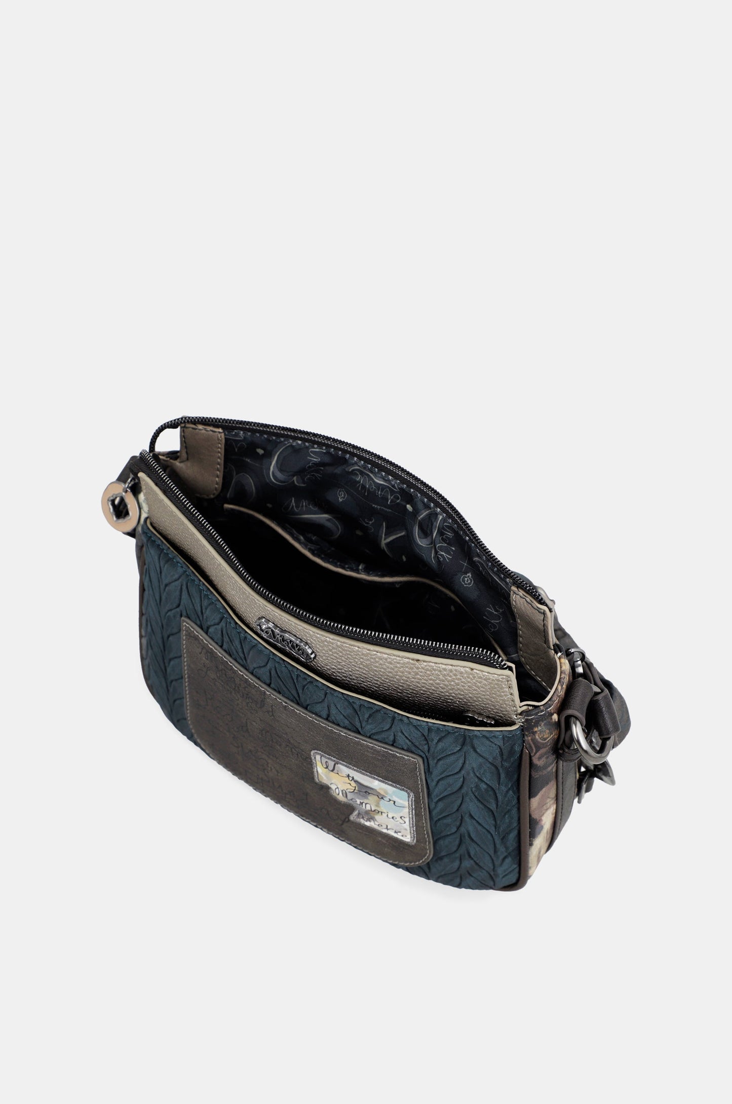 Real crossbody bag with front pocket