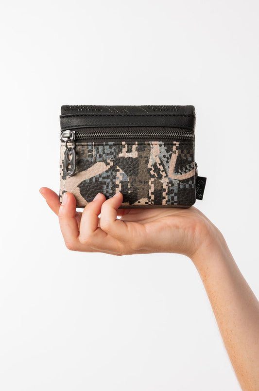 Small purse Iron