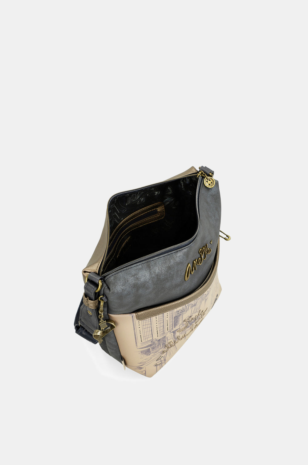 Studio large crossbody bag with front pocket