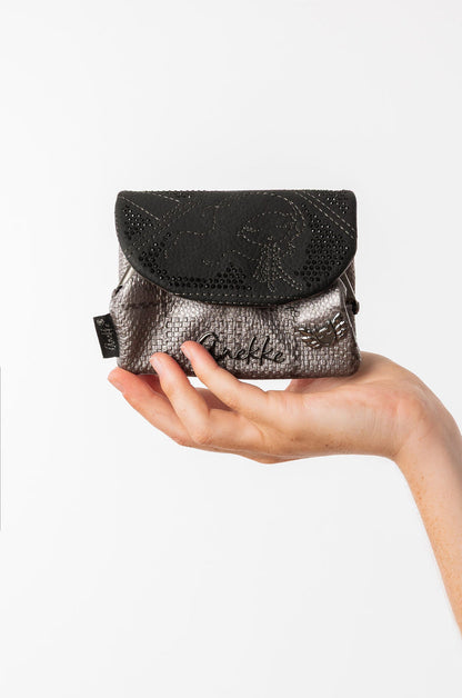 Small purse Iron