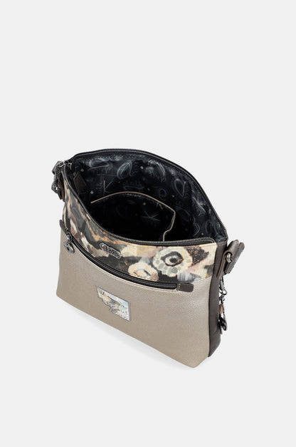 Real crossbody bag with front pocket