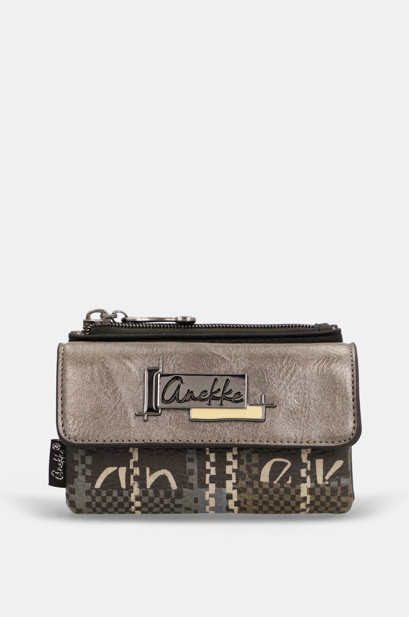 Purse Iron with flap
