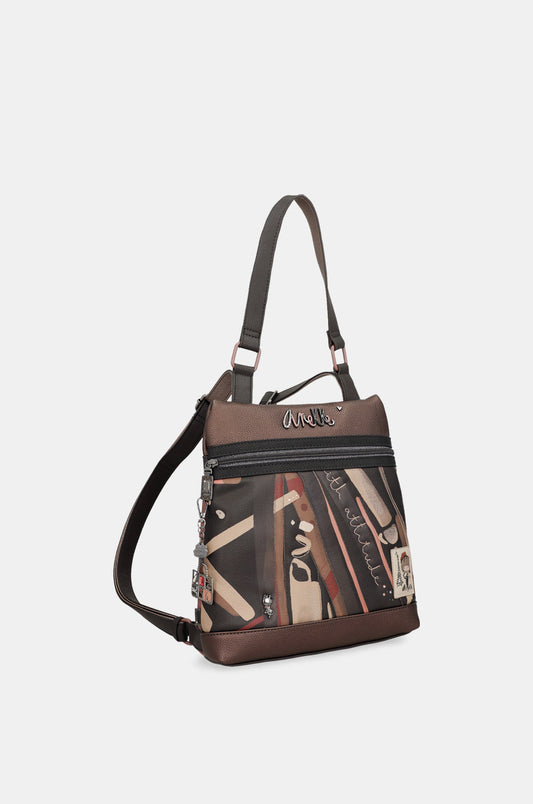 Parisian anti-theft backpack