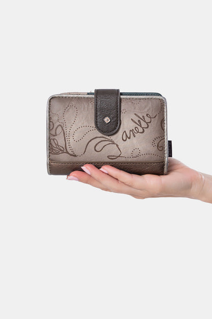 Real medium RFID wallet