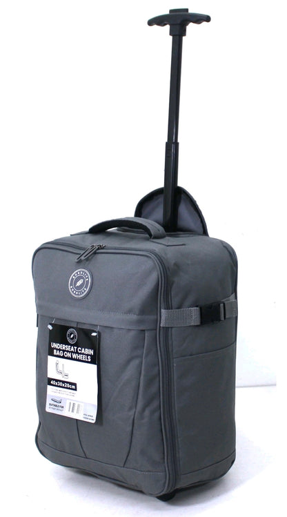 RYANAIR...NEW SIZE 40x30x20cm underseat bag on wheels