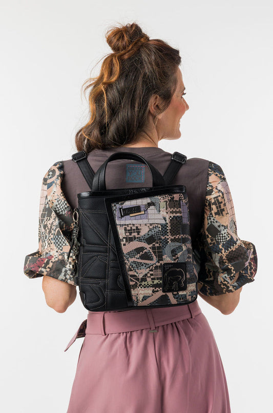 Square backpack Iron
