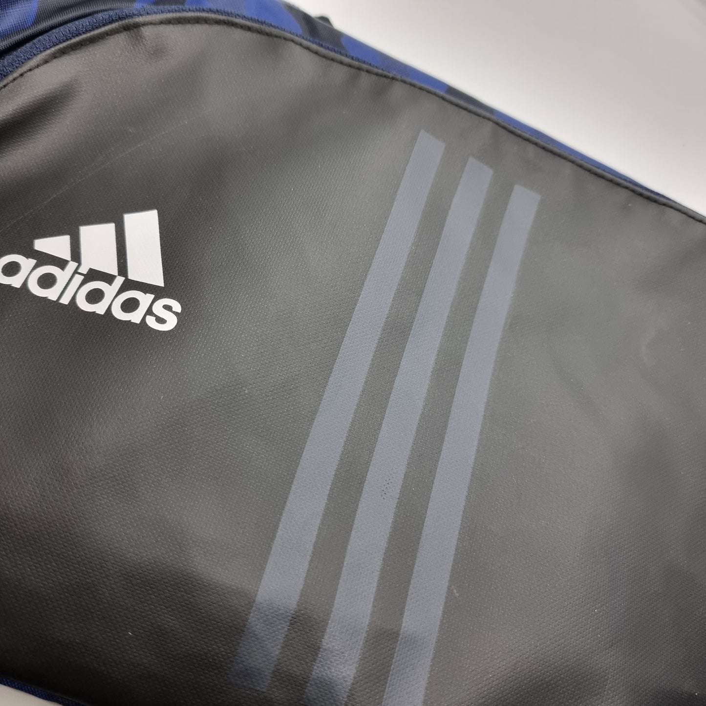 ADIDAS DRAWSTRING BAG (NAVY/BLACK) Sale