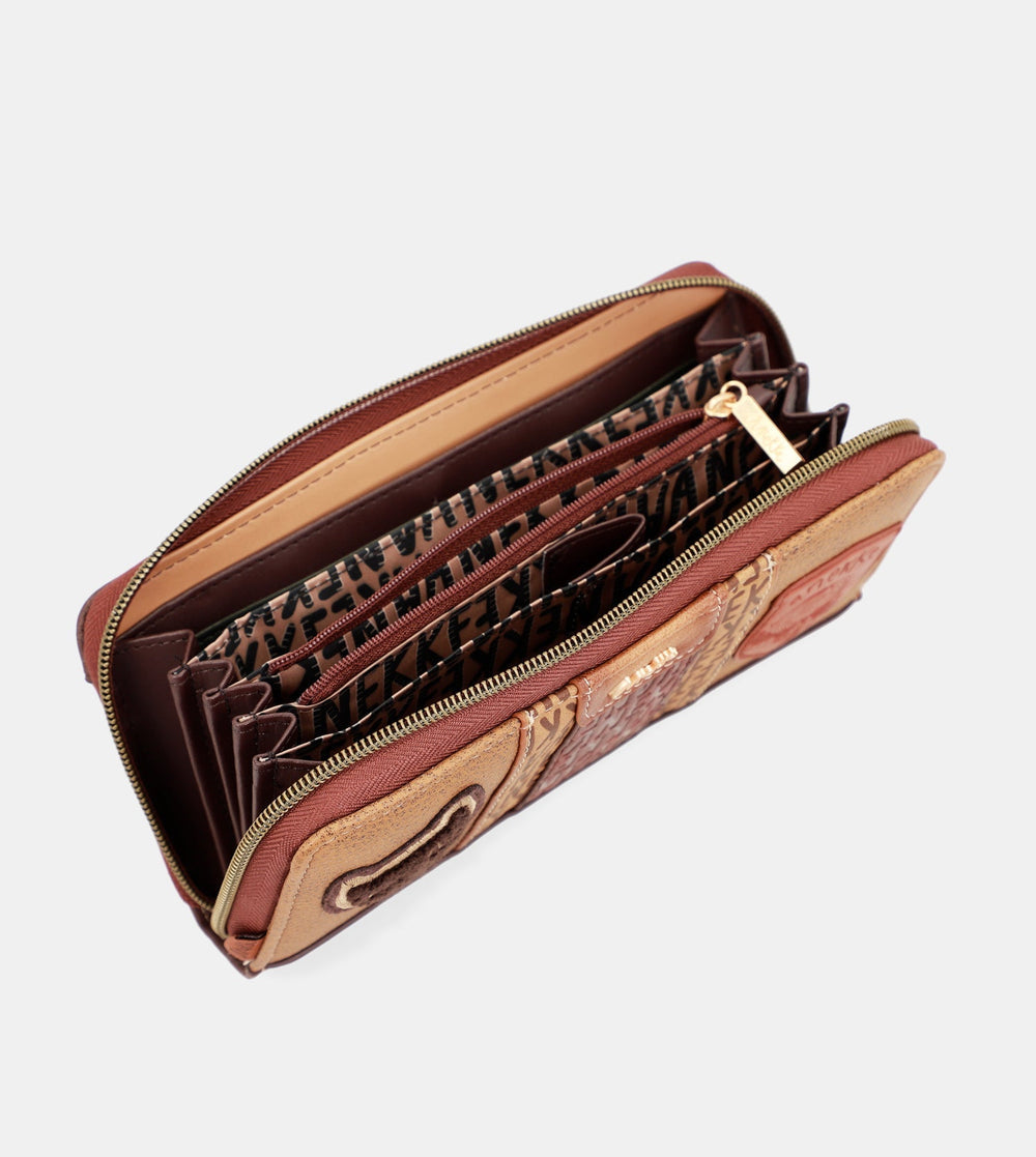 *HALF PRICE **Large Urban logo wallet
