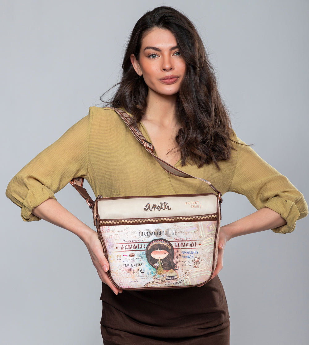 *HALF PRICE** Menire large crossbody bag with pockets